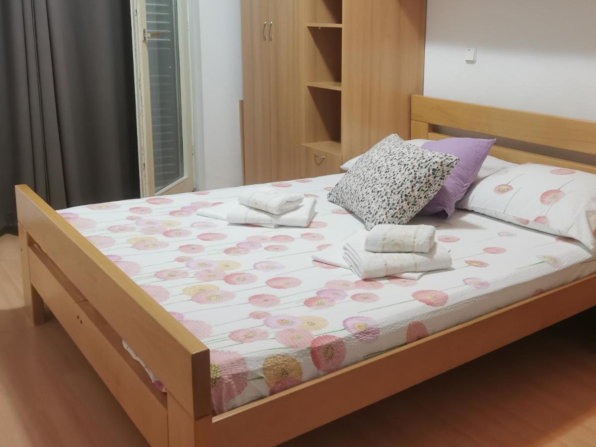 Pine Apartment Хвар Экстерьер фото