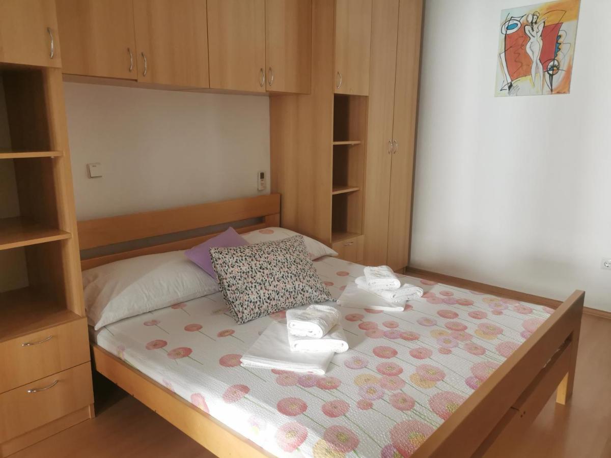 Pine Apartment Хвар Экстерьер фото