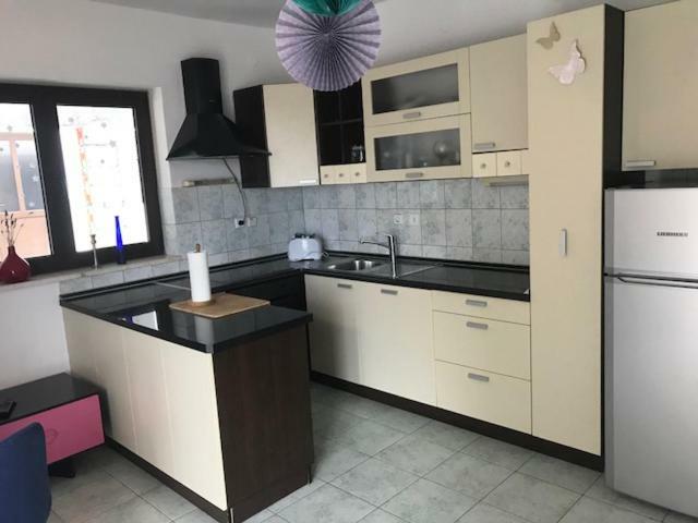 Pine Apartment Хвар Экстерьер фото